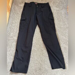 Tru Spec Professional Women’s Black Cargo Work Pants. Work wear. First responder